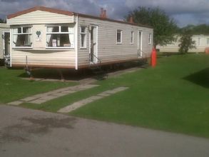 Private static caravan rental image from Thorpe Park Holiday Centre, Cleethorpes, Lincolnshire 